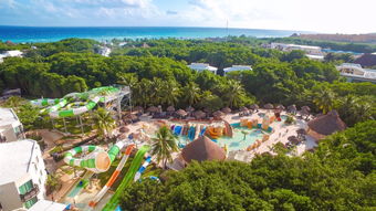 hotel sandos caracol eco resort,Location and Surroundings