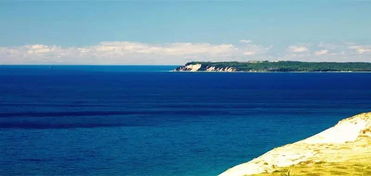 sleeping bear sand dunes,Sleeping Bear Sand Dunes: A Multidimensional Journey