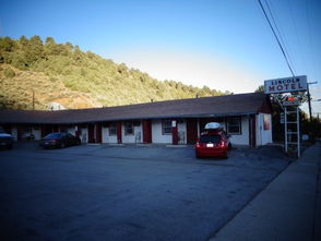 d sands motel lincoln city,Accommodations