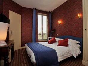 george sand hotel paris france,Location and Accessibility