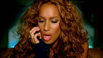 leona lewis footsteps in the sand,Leona Lewis: Footsteps in the Sand