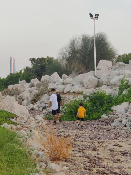 sand creek park,Sand Creek Park: A Treasure Trove of Nature and Recreation