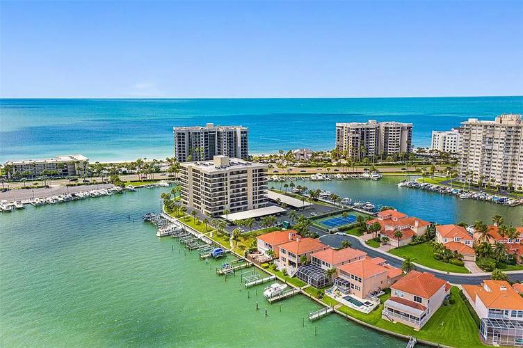 marriott clearwater sand key,Accommodations