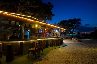 delray sands resort restaurant,Location and Ambiance